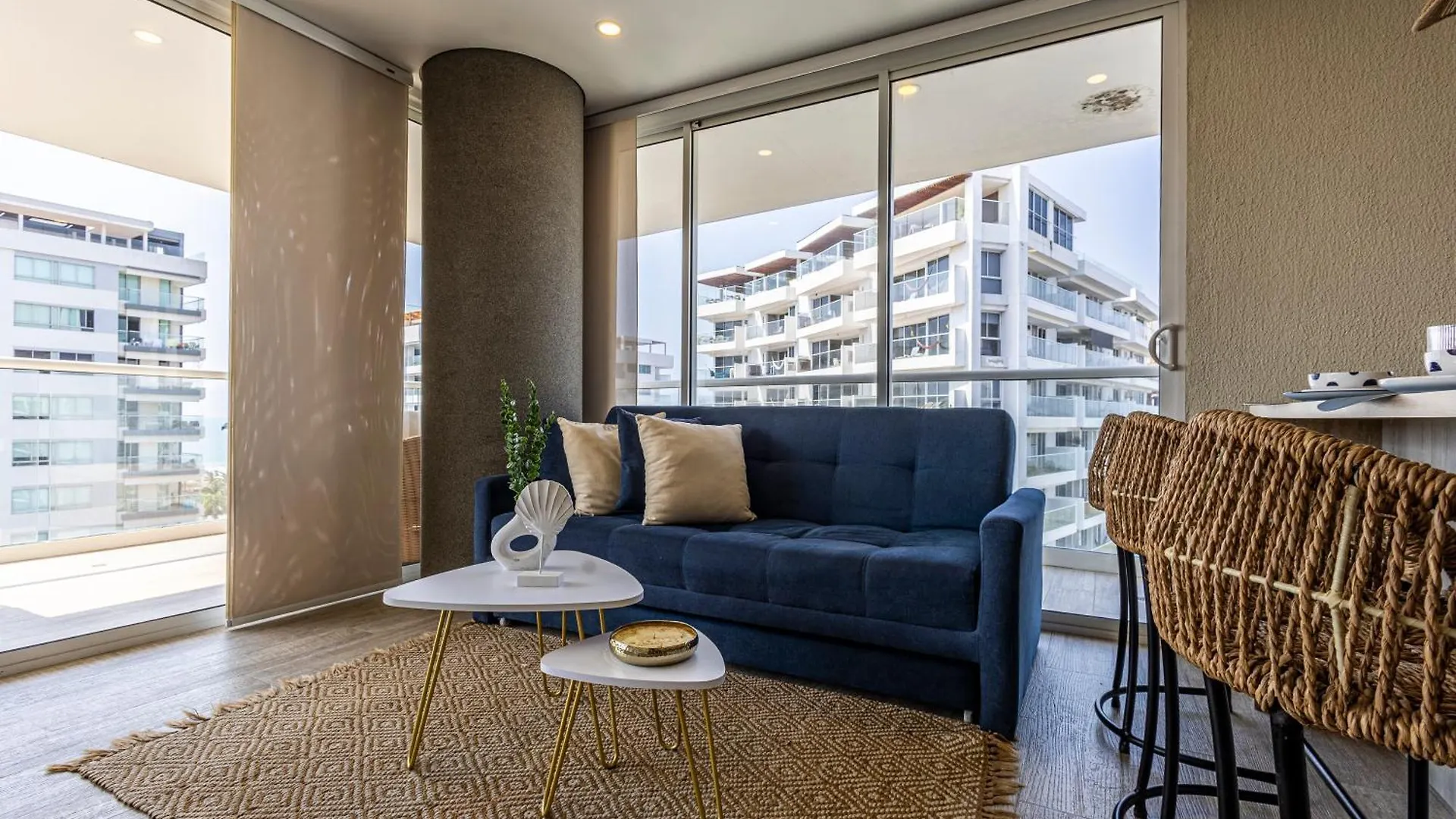 Apartment With A Nice Ocean View And Airport Cartagena
